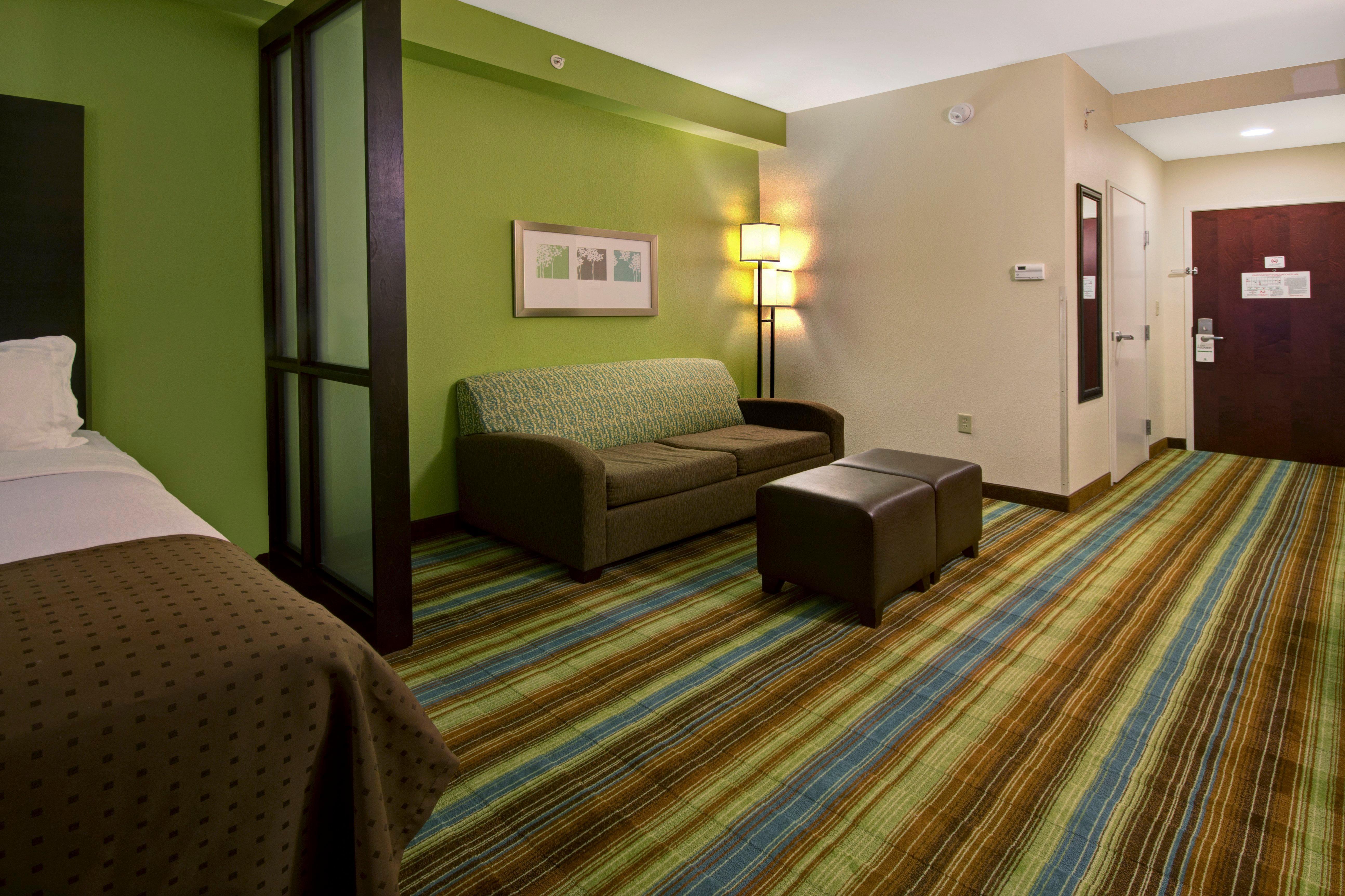 Holiday Inn Christiansburg Blacksburg By Ihg Exterior foto