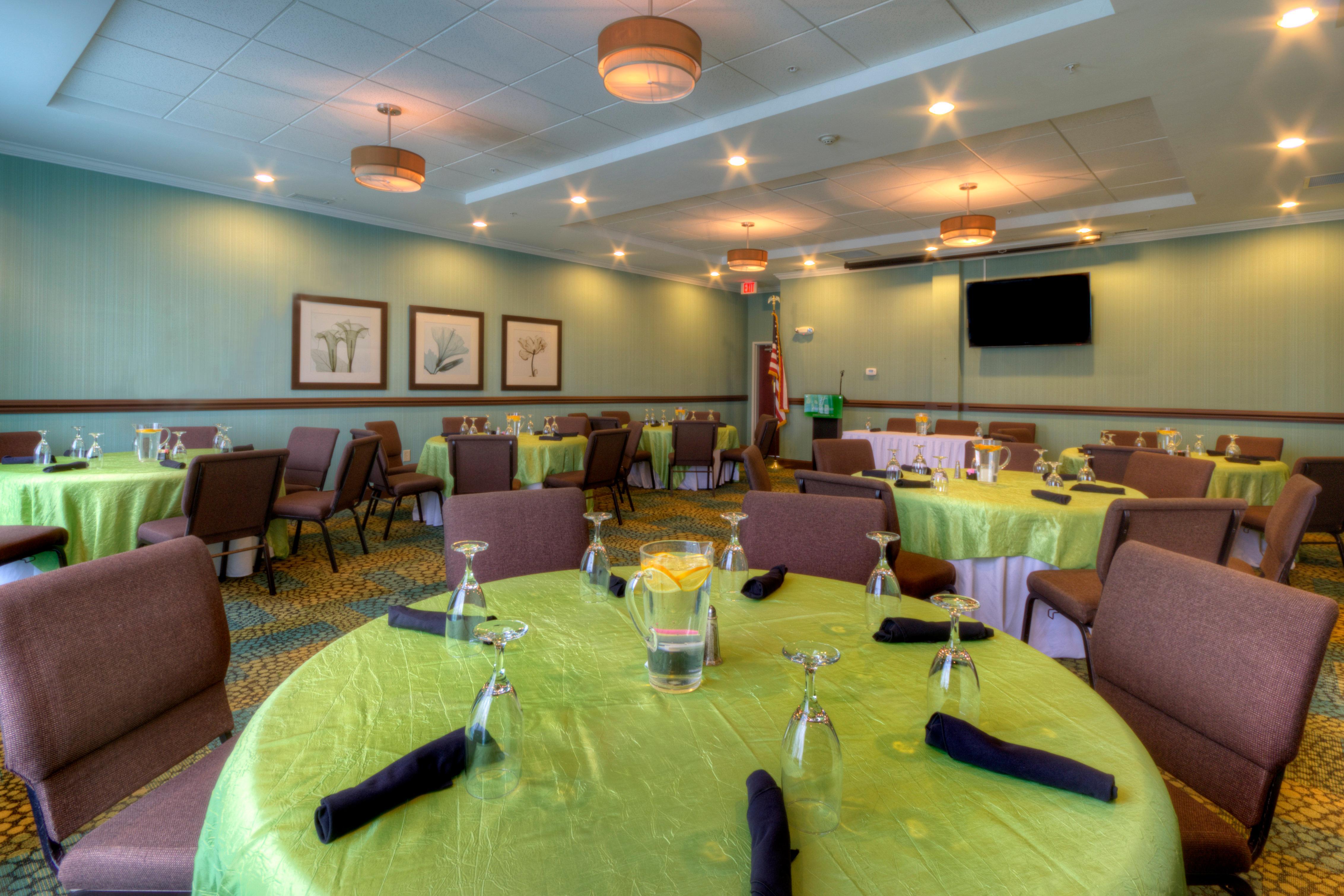 Holiday Inn Christiansburg Blacksburg By Ihg Exterior foto