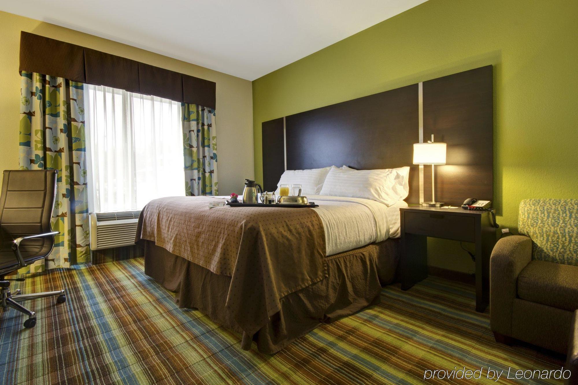 Holiday Inn Christiansburg Blacksburg By Ihg Exterior foto